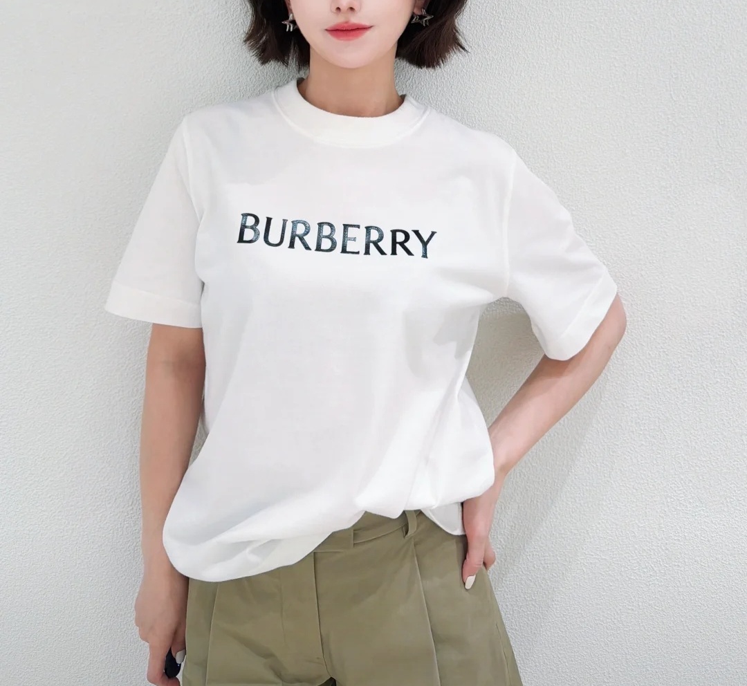 BBR 白色 黑字印花 BURBERRY LOGO TEE  (男款)
