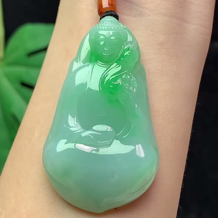 翡翠飄綠阿彌陀佛,天然翡翠A玉, 緬甸玉, Jade, Jadeite
