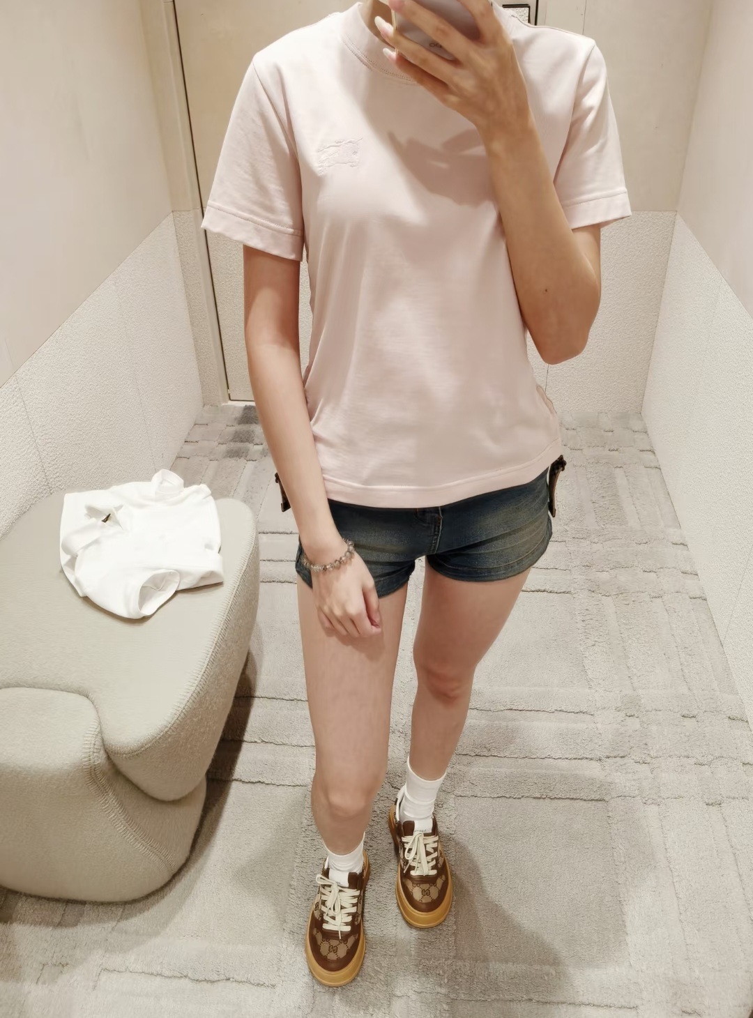 BBR 粉紅色 BURBERRY LOGO 兩邊有菱格彩帶 TEE (女款)