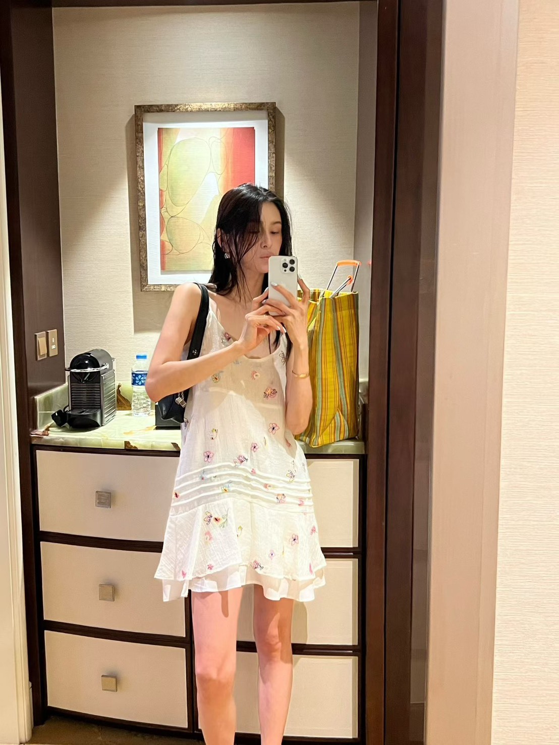 彩花吊帶短洋裝