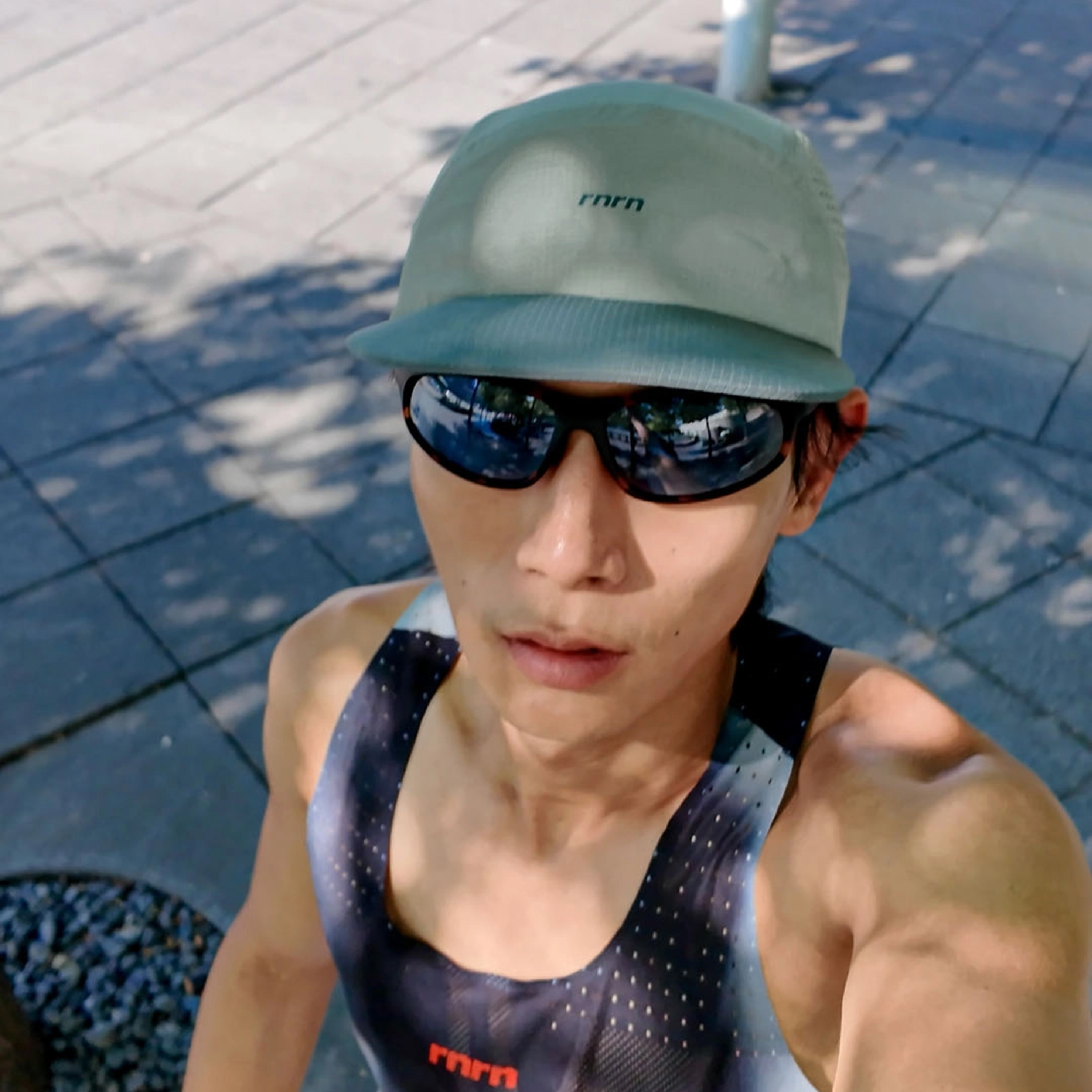 rnrn Two-Tone Running Cap