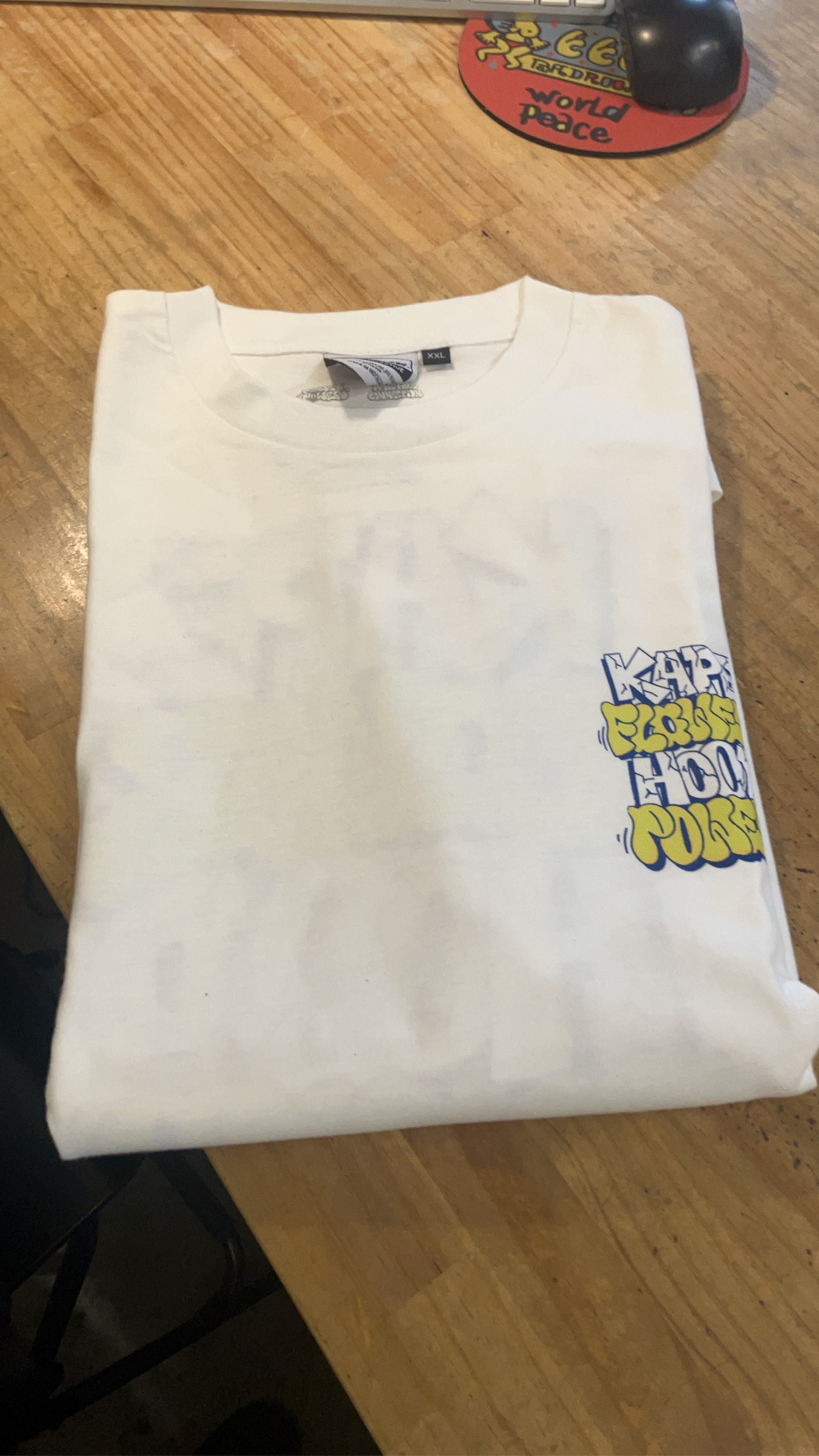 kape Tee XXL