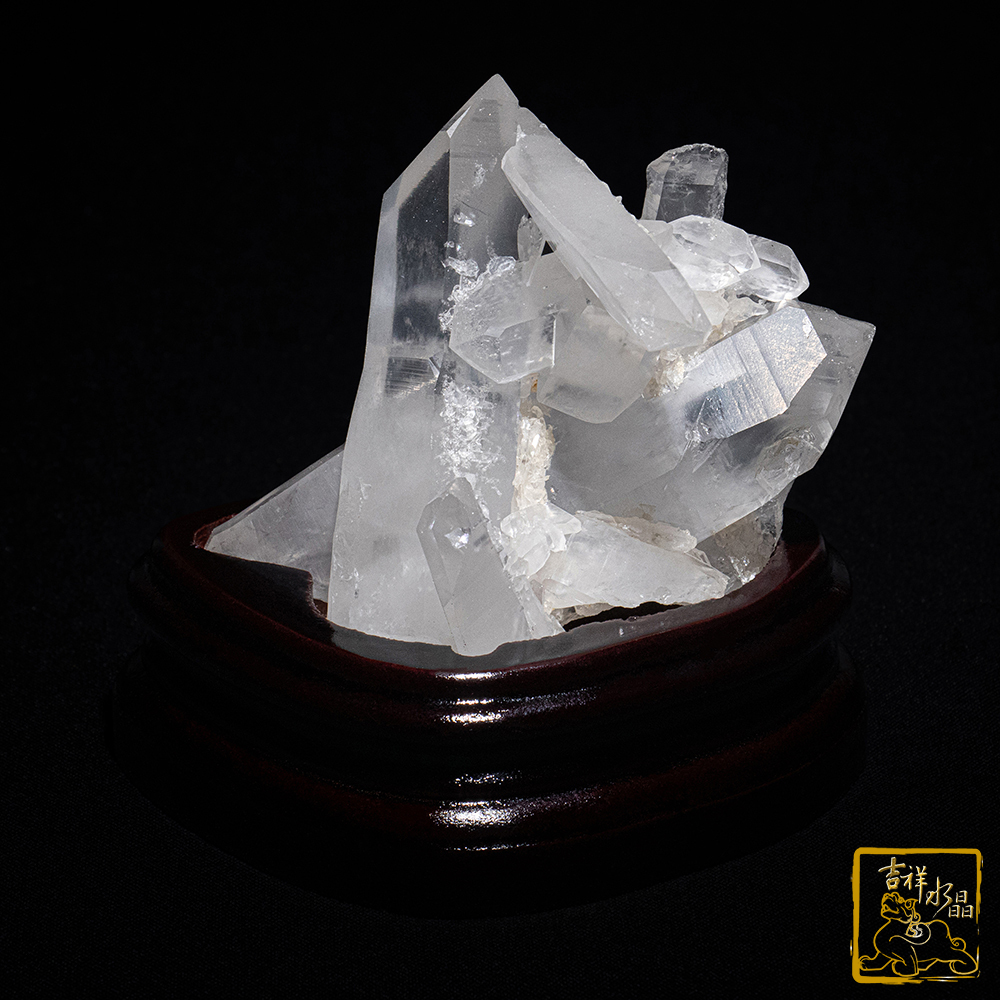 Clear Quartz Crystal Cluster 518g