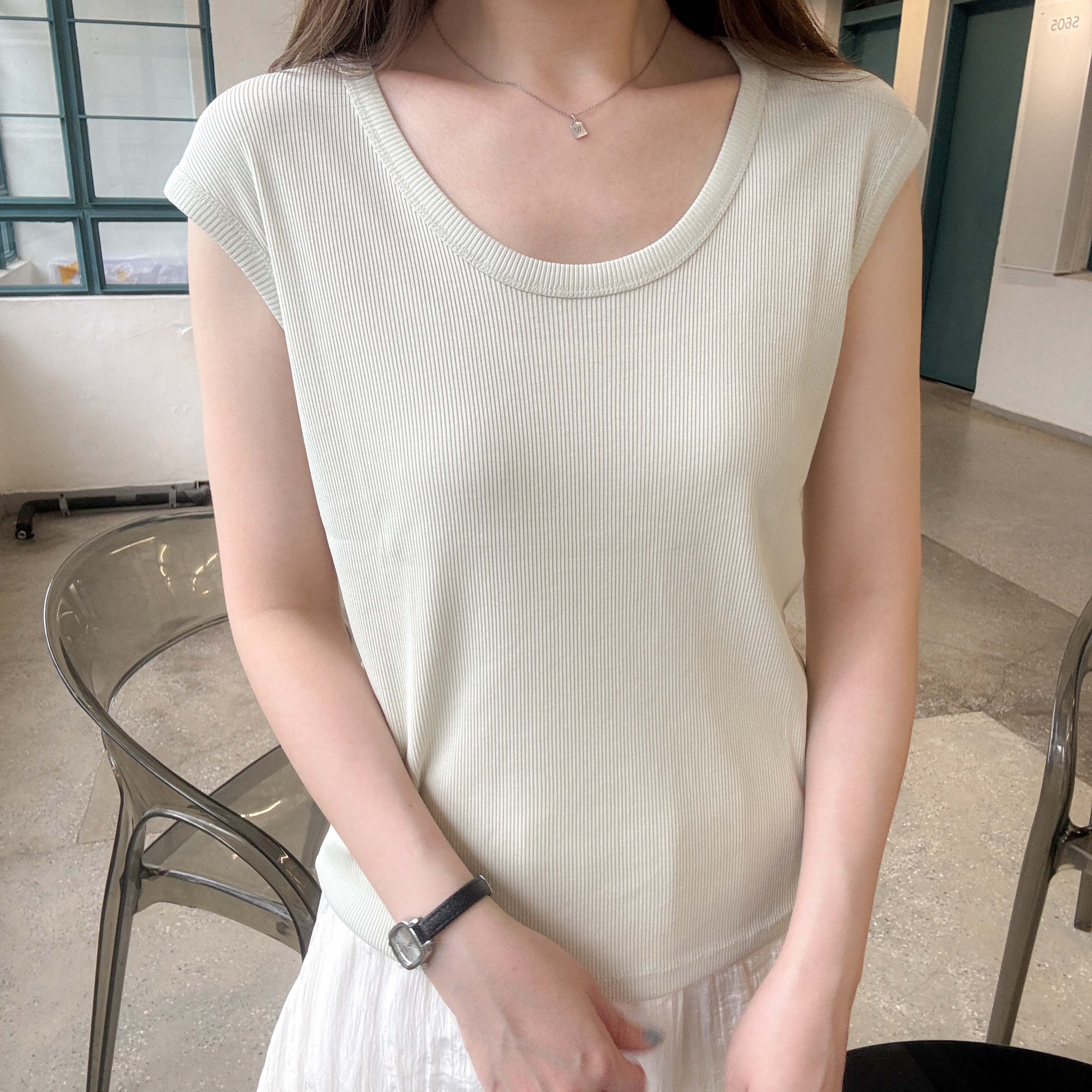 U領雞翼䄂幼坑文背心