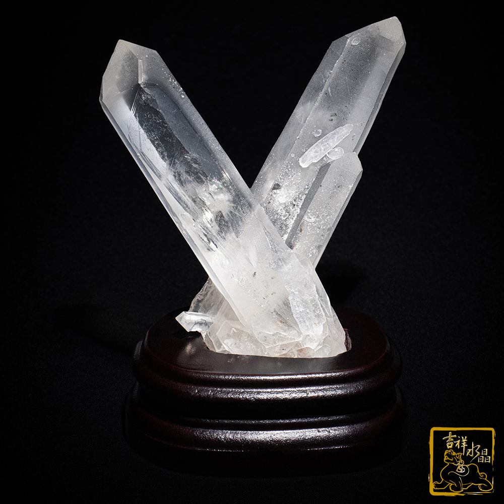Clear Quartz Crystal Cluster 435g