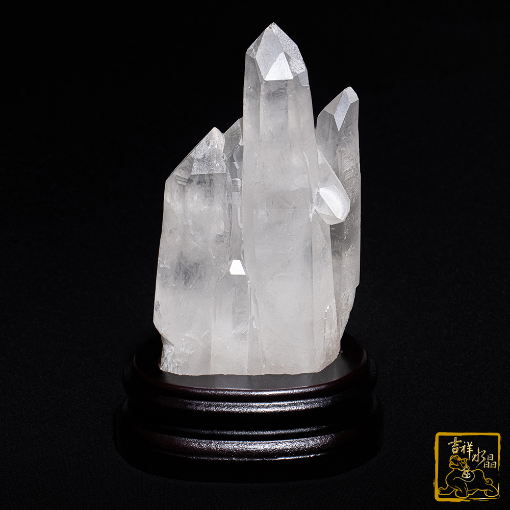 白水晶簇636g 馬達加斯加【吉祥水晶專賣店】