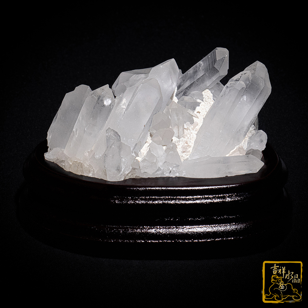 Clear Quartz Crystal Cluster 420g