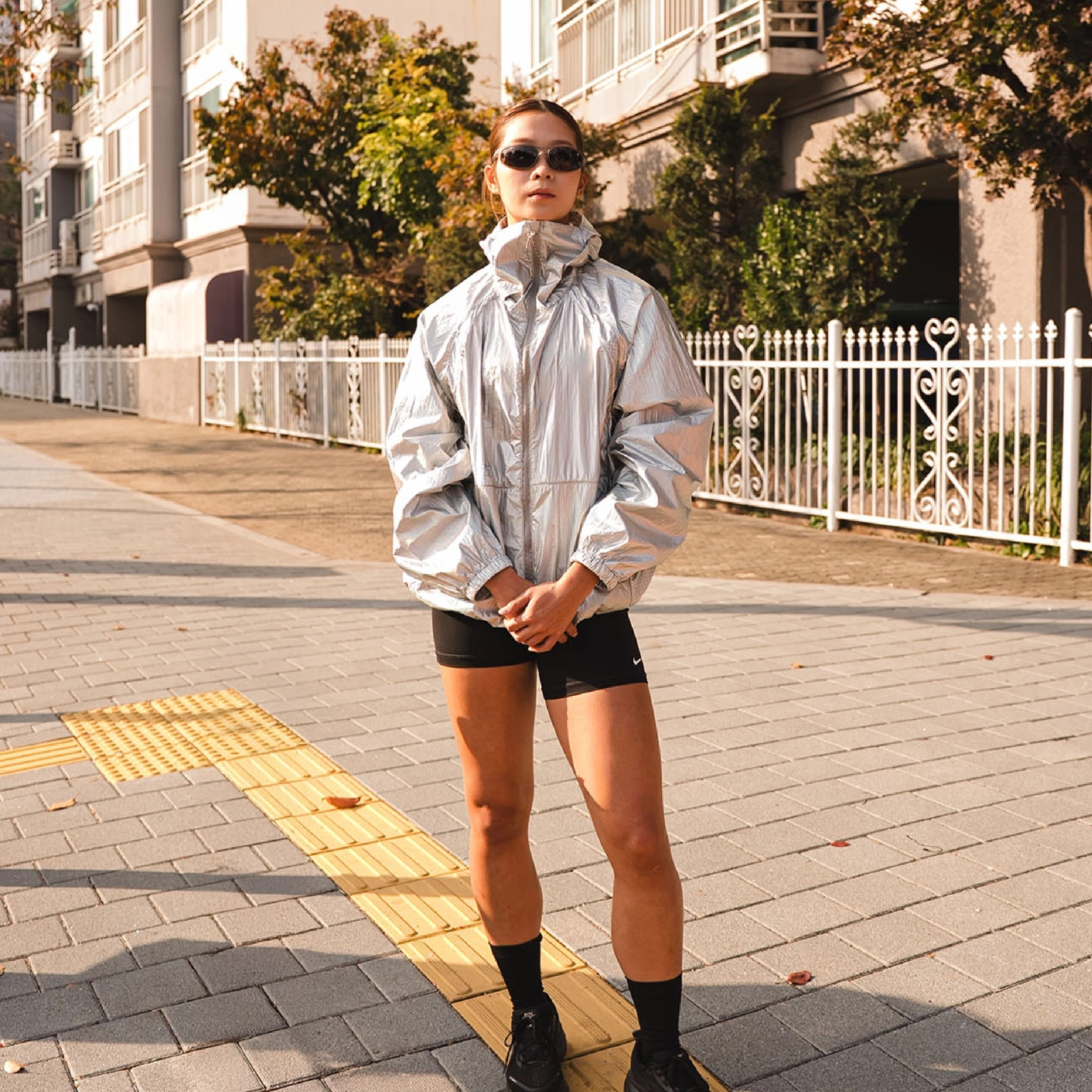 rnrn Windbreaker