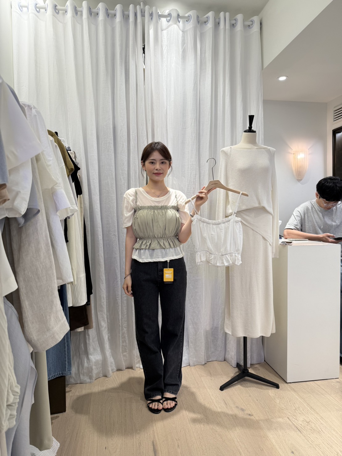 AY6426 泡泡吊帶背心 *特價貨品不設退換*