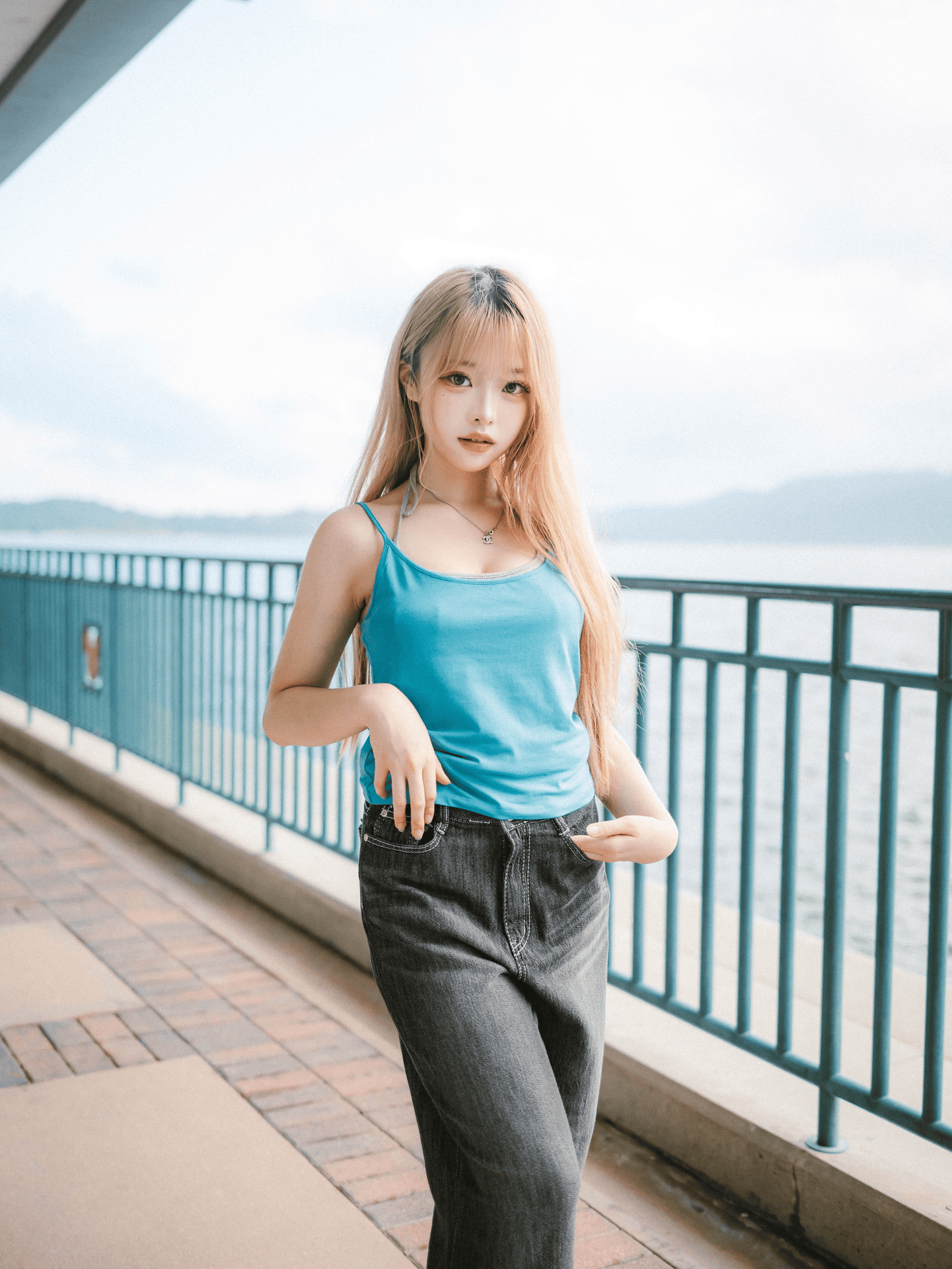 Special 2-Tone Layer Cami Top