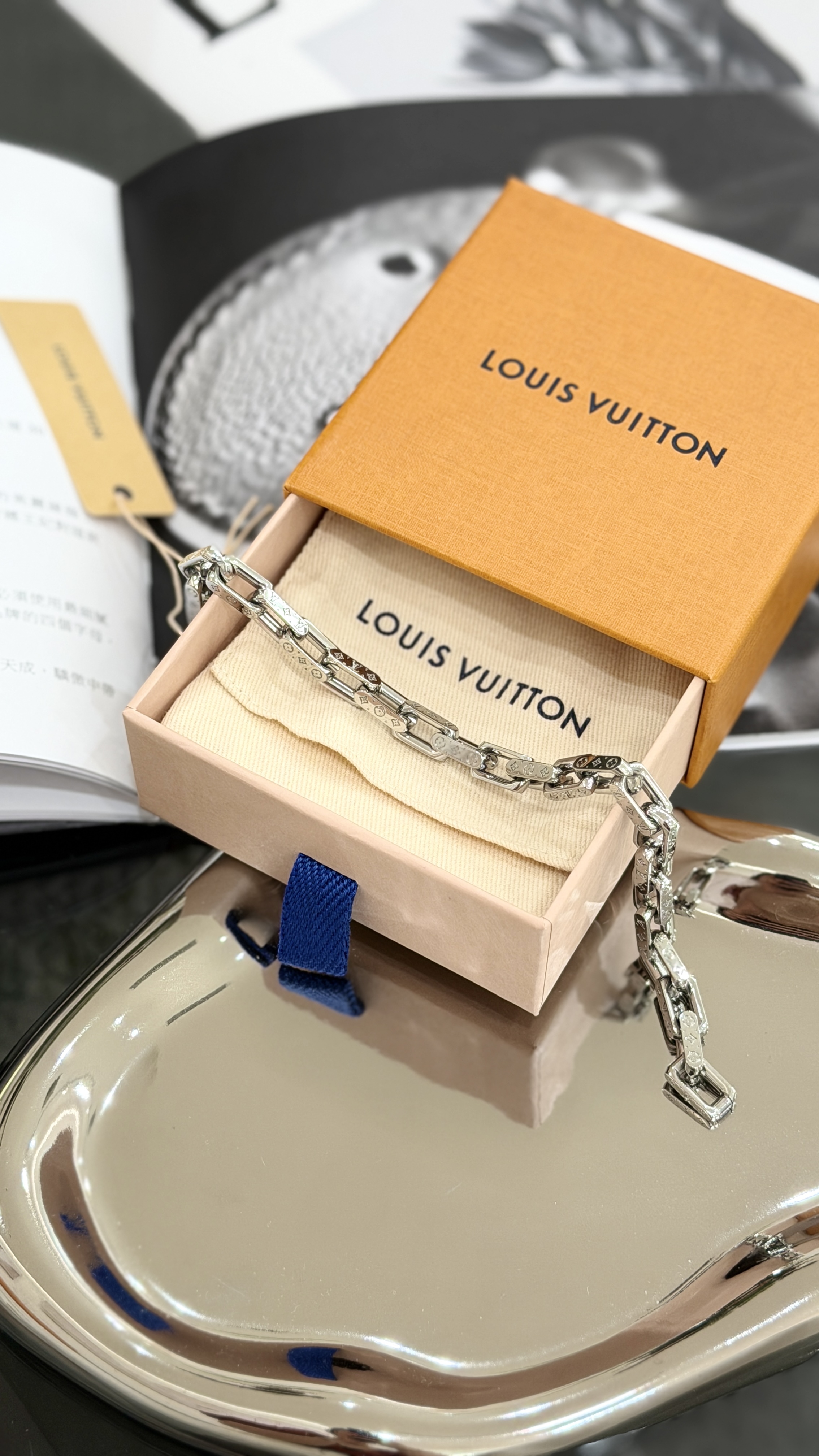 LOUIS VUITTON Monogram Row Bracelet M1407A