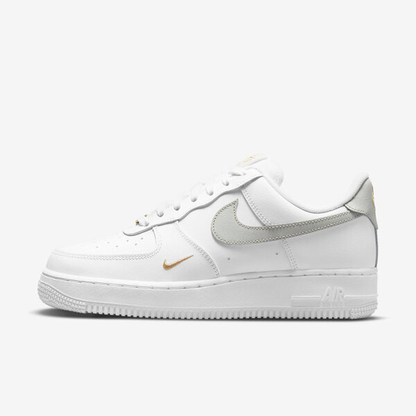 Nike WMNS Air Force 1 07 Essential CZ0270-106 女 休閒鞋 小金鉤 白銀