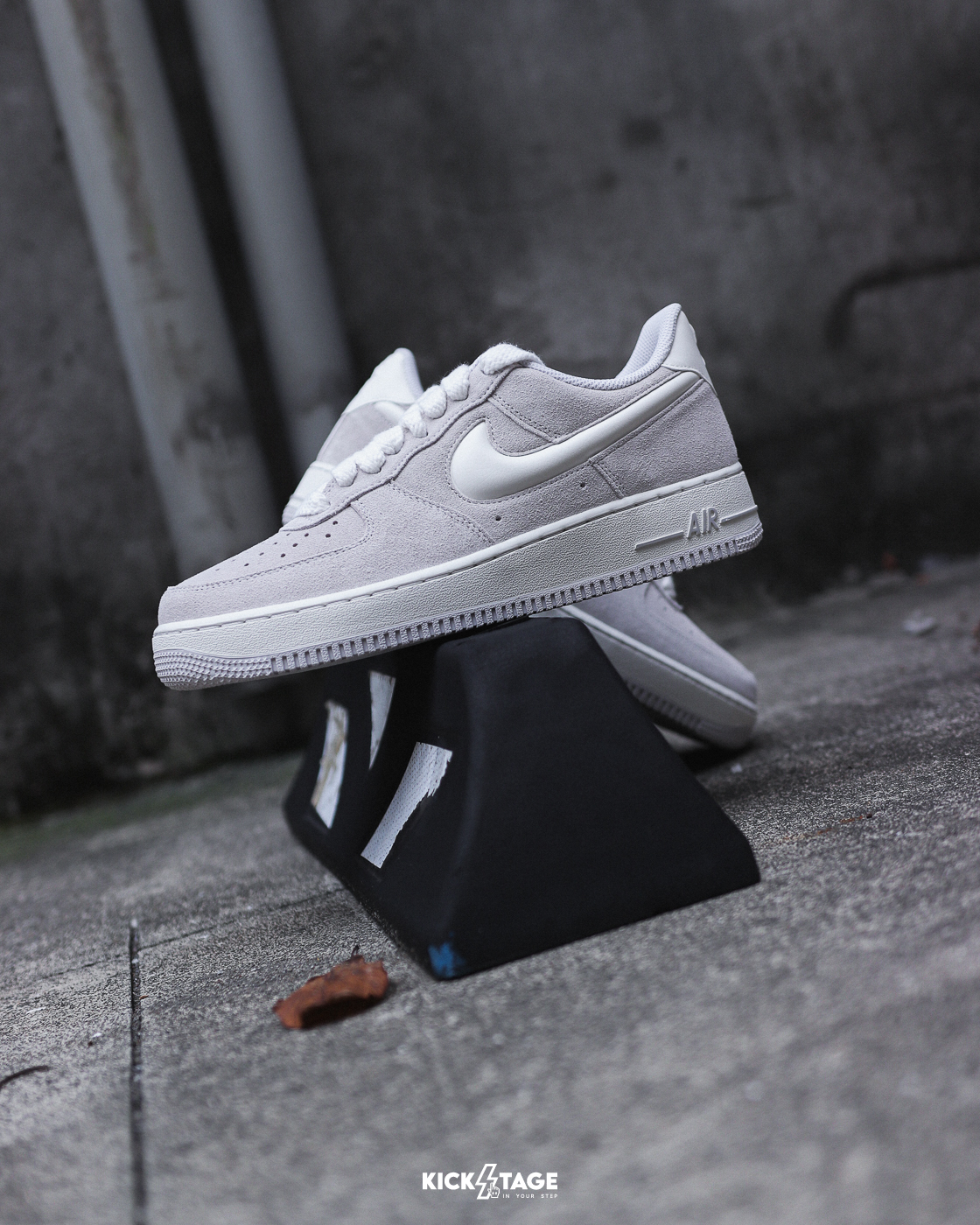 男鞋 NIKE AIR FORCE 1 '07 LV8 灰白 麂皮 粗鞋帶 立體果凍勾 休閒鞋【IU7592-078】AF1