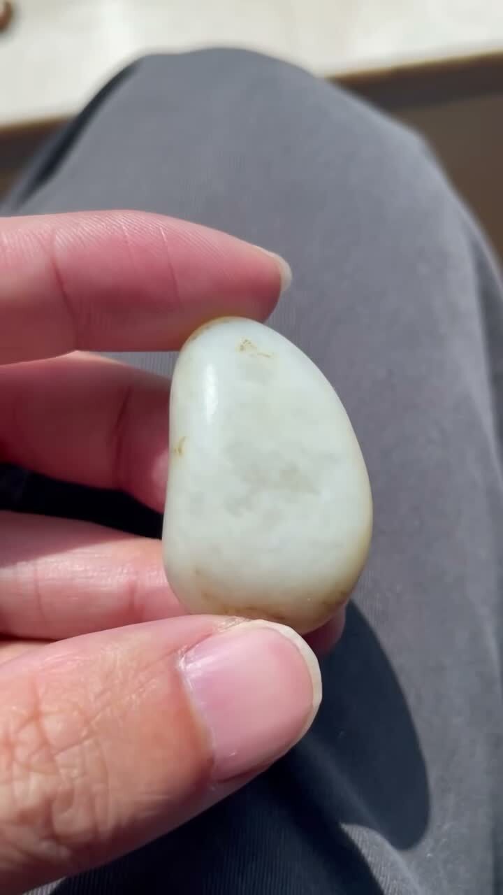 7571 和田玉全白皮荔枝凍原籽