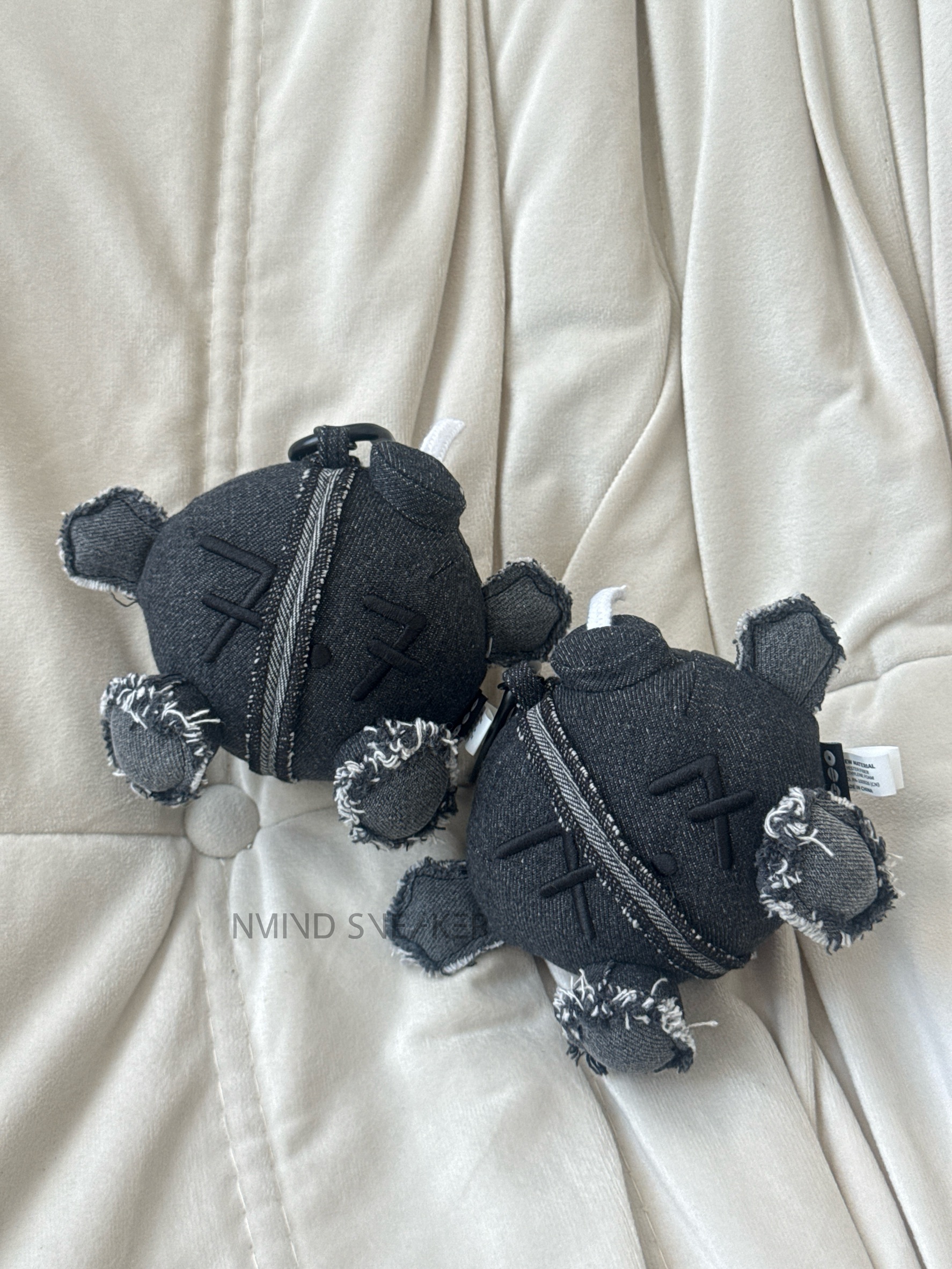 <快速出貨> BTS世巡周邊Army Bomb Plush Keyring 炸彈鑰匙圈
