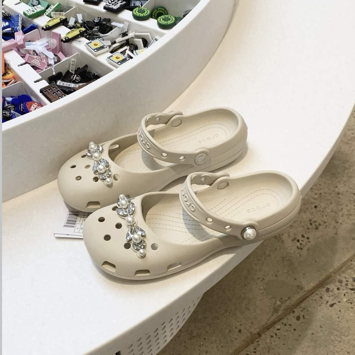 Crocs 珍珠芭蕾舞鞋 米色