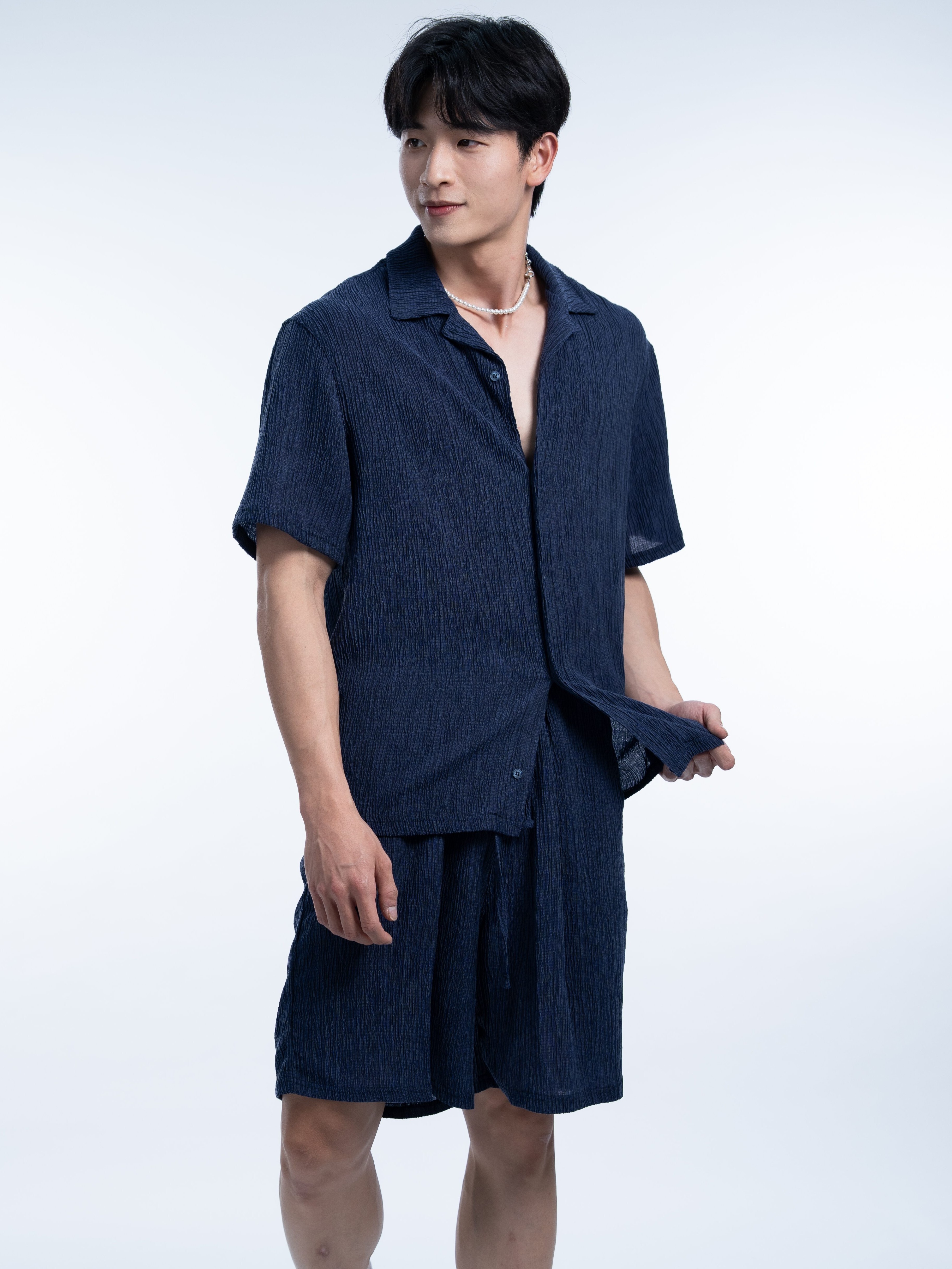夏日慵懶褶光套裝