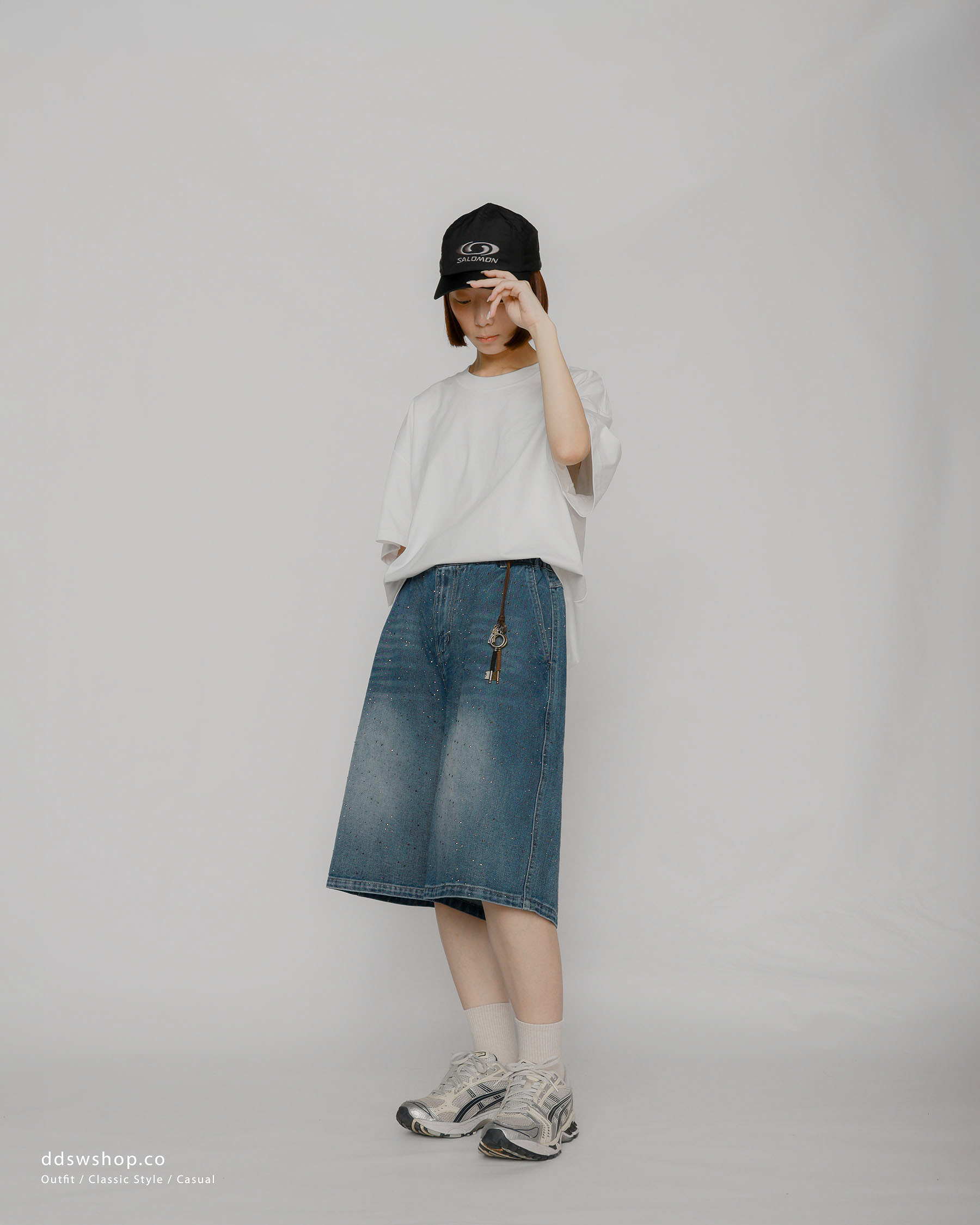 黑鑽寬短牛仔褲 Black Strass Denim SS-025