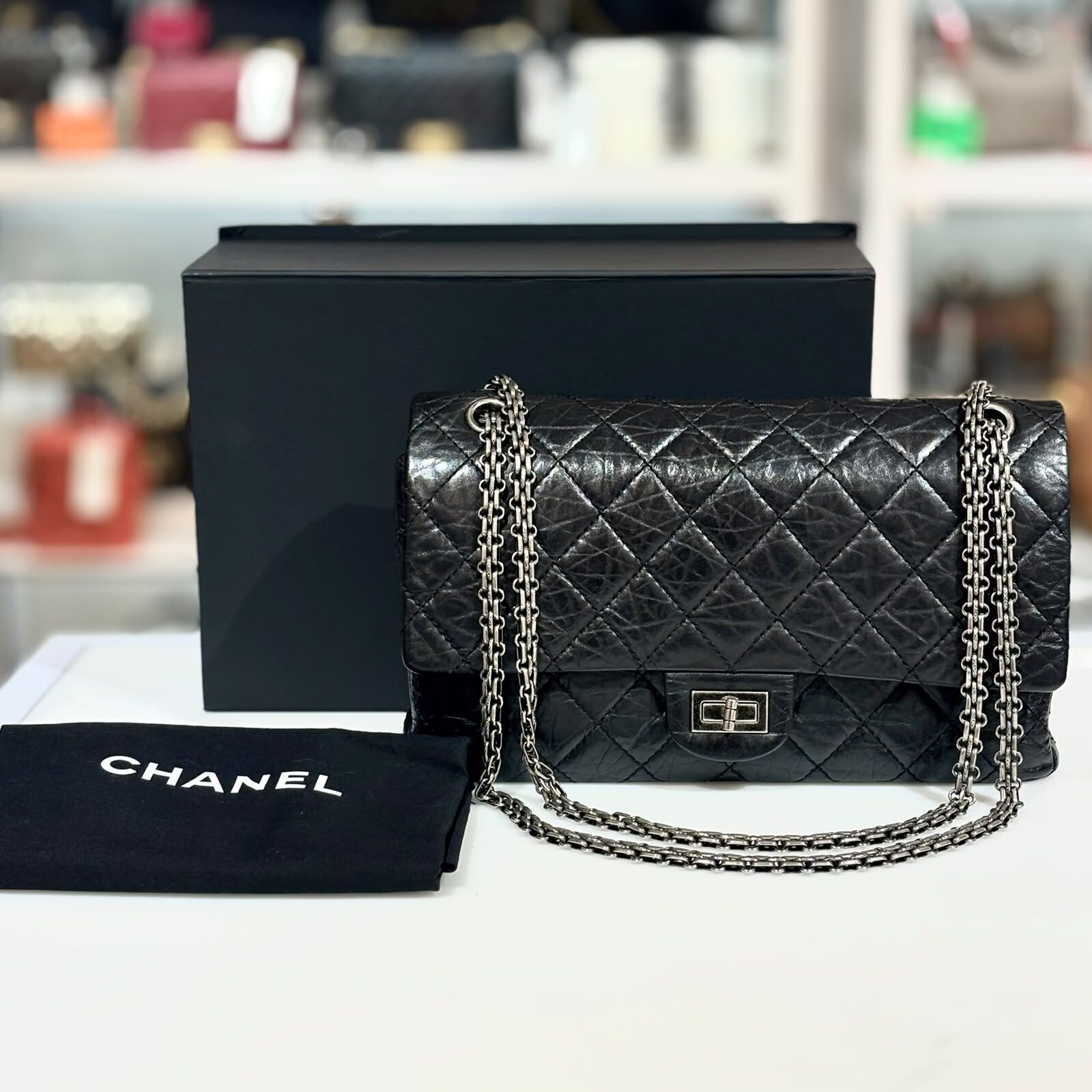 95%NEW二手CHANEL 2.55 單肩包, A37590, 復古皺紋牛皮, 復古銀扣,MEDIUM, #香榭站正品