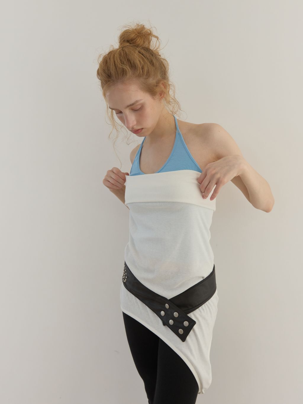 (A33)GARTER TUBE TOP (IVORY)