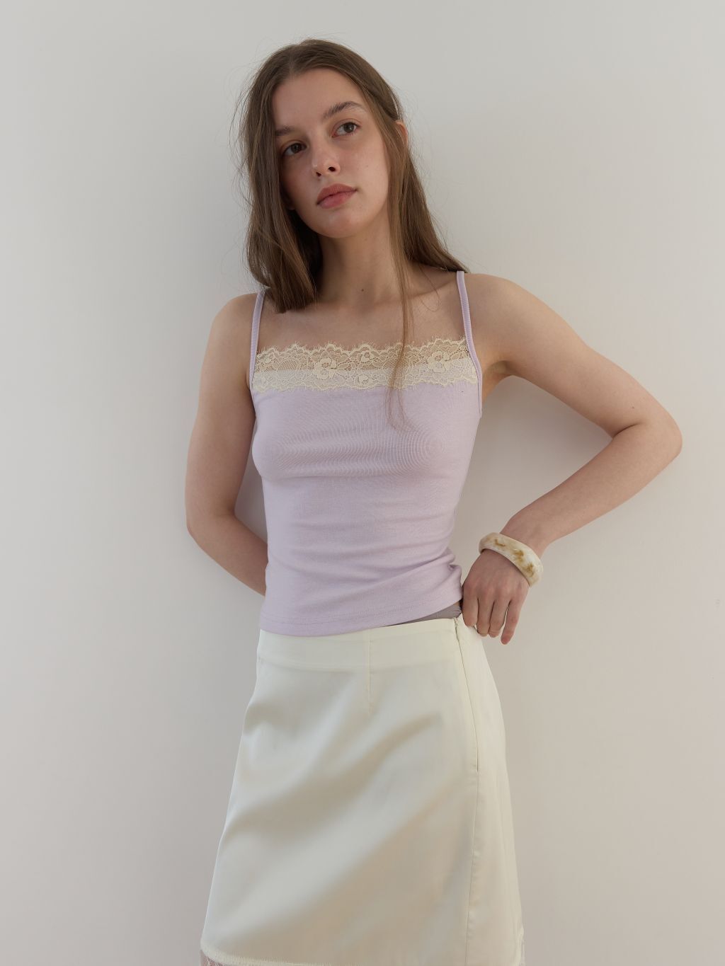 (A35)PALE LACE SLEEVELESS (VIOLET)