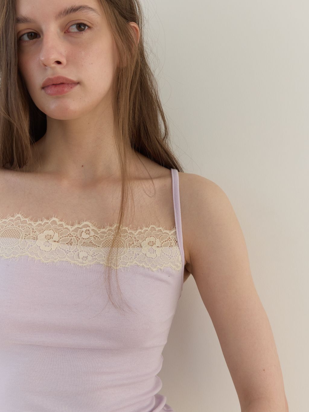 (A35)PALE LACE SLEEVELESS (VIOLET)