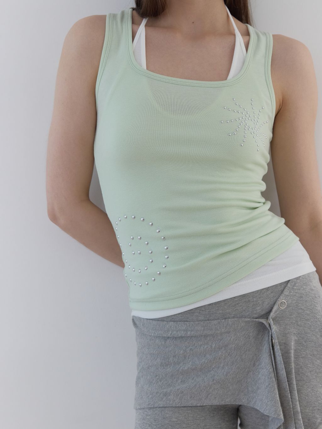 (A50)SUNRISE STUD SLEEVELESS (LIME)