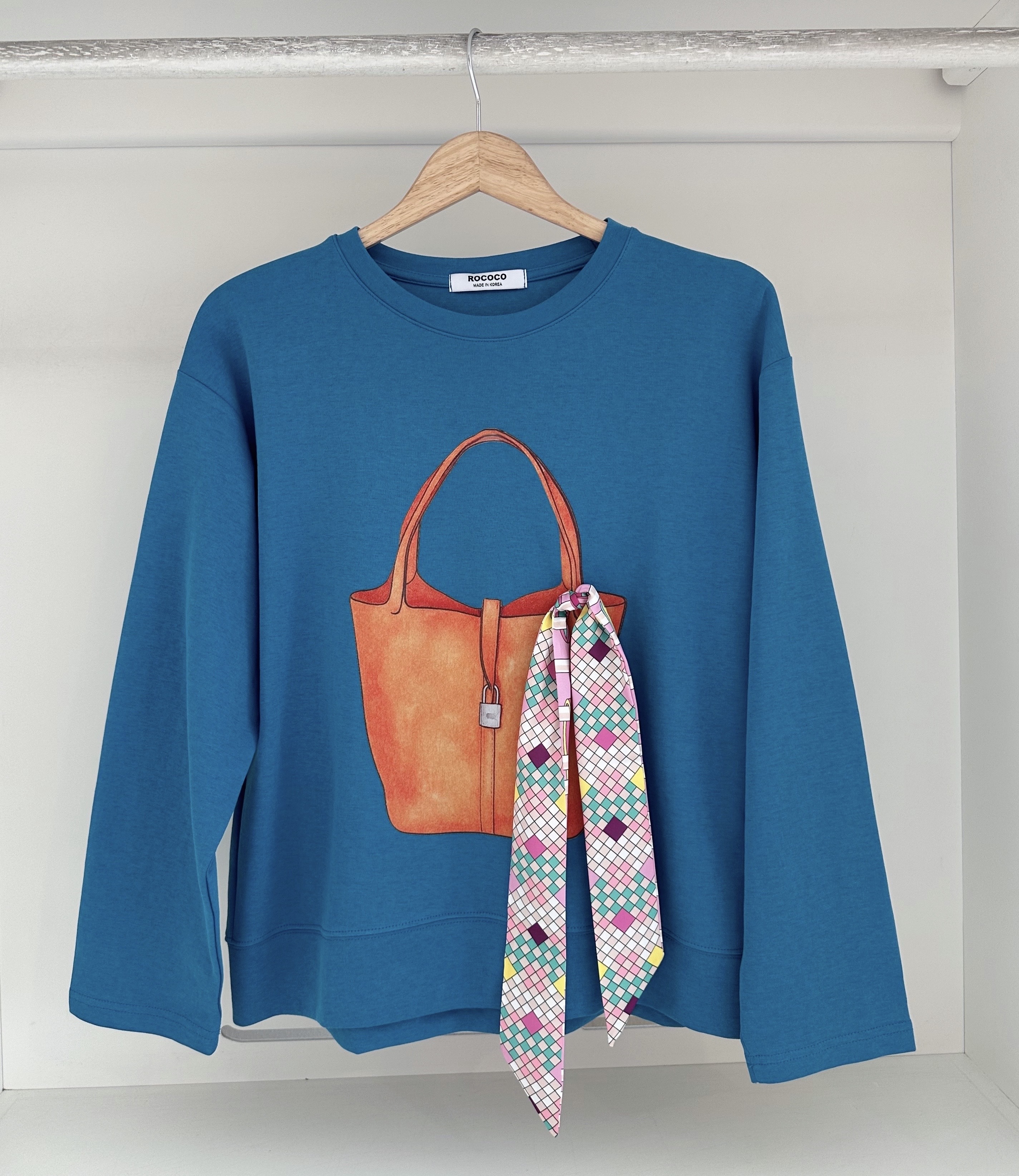 LONG SLEEVE BAG PRINTED BLOUSE WITH SCARF