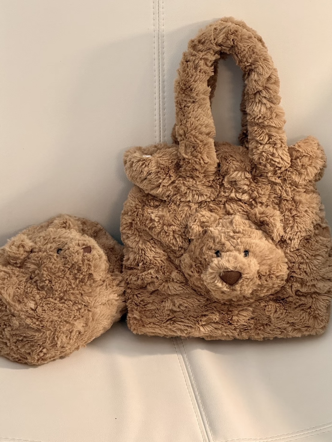全網首發⭐️ JELLYCAT 最新款 秋冬新品 巴塞羅熊 毛絨 手提包 高20cm