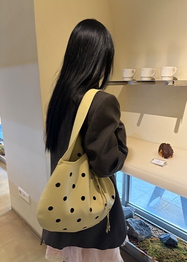 Archivepke Eyelet punched bag