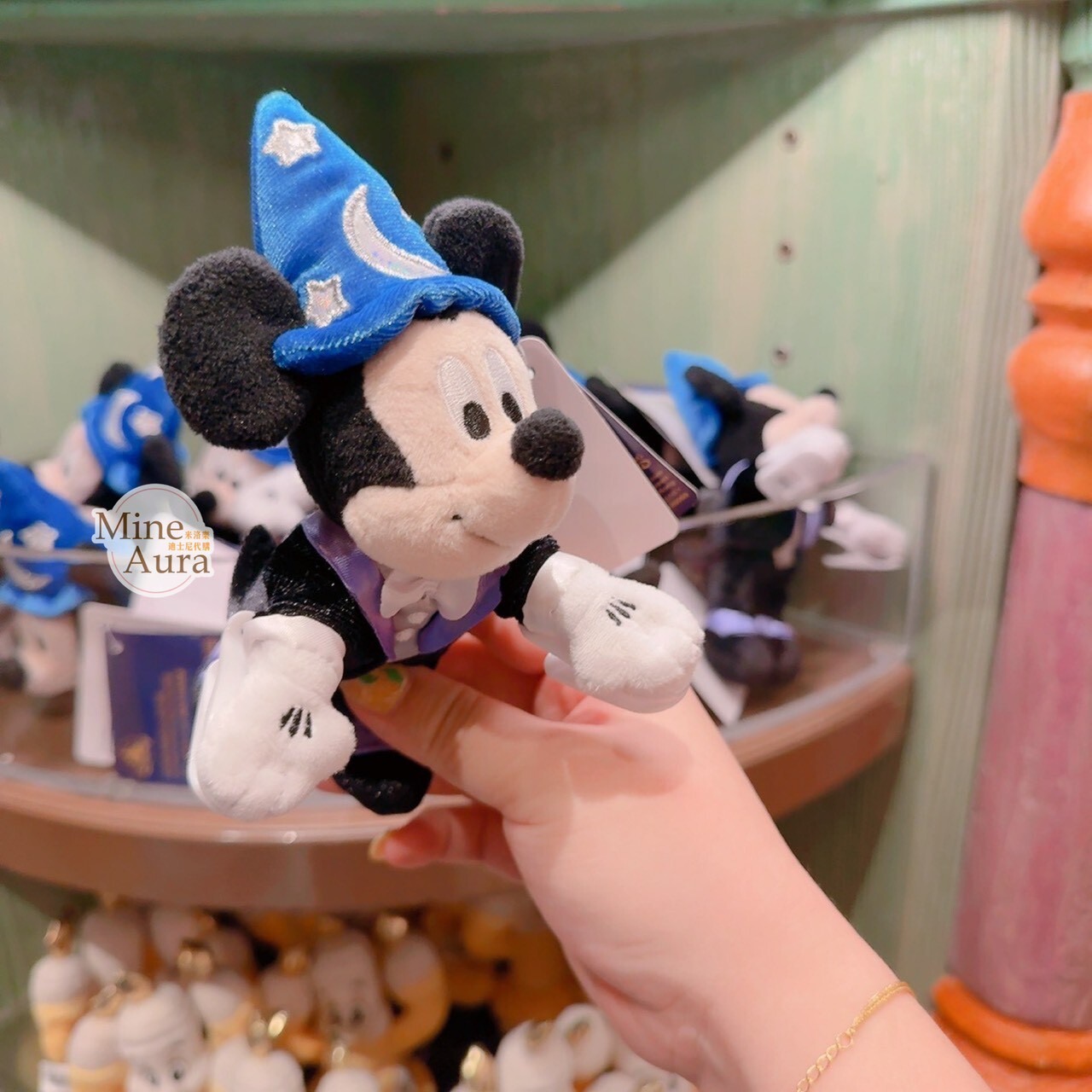 米奇幻想曲系列 米奇 Mickey 魔法師 戴魔法帽 造型 絨毛 趴趴 夾式設計 娃娃 公仔 -香港迪士尼樂園