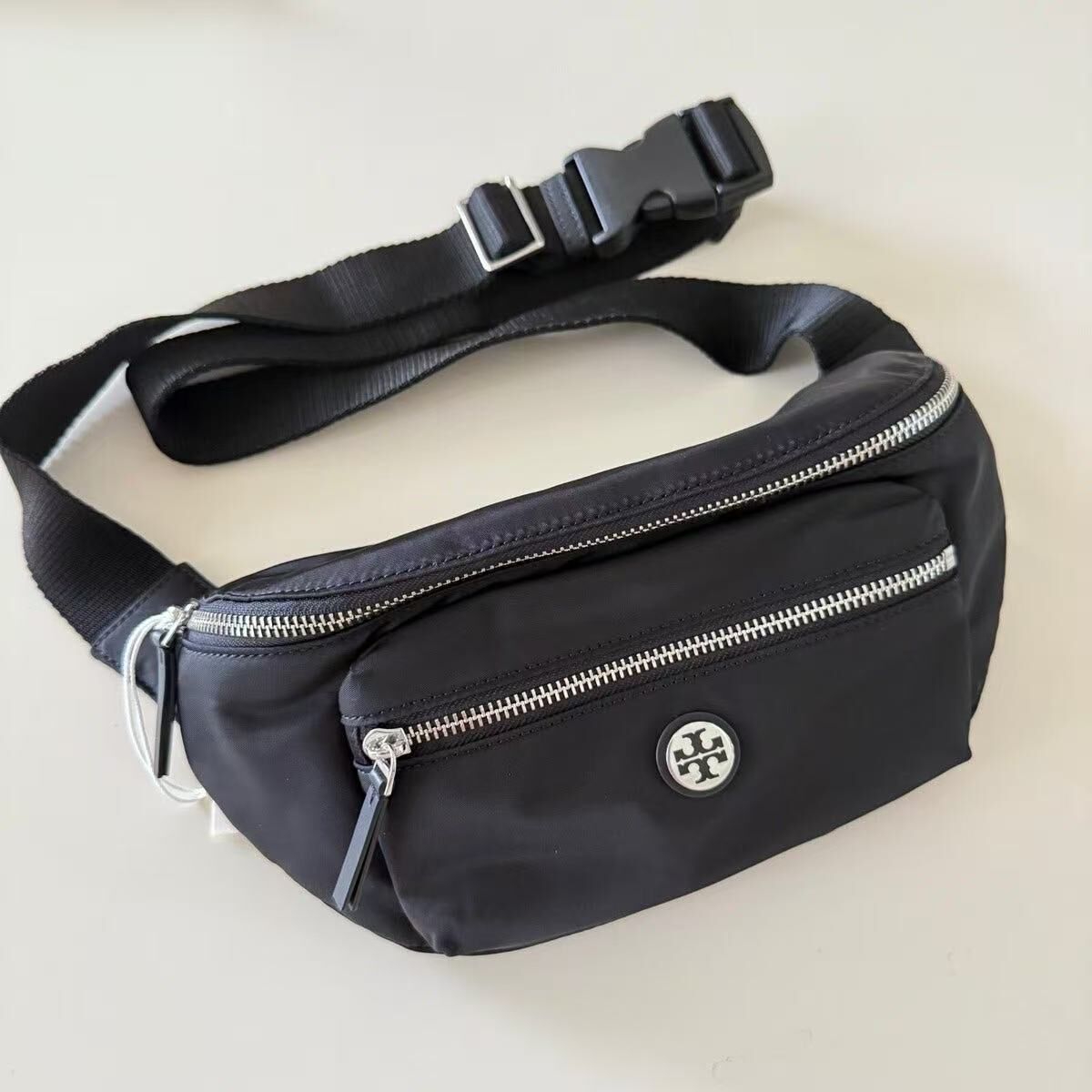 【預購】Tory Burch H071762 Nylon 腰包 (黑色)