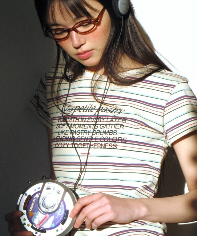 RONRON - MULTI STRIPE LETTERING T SHIRT *4色* (RR26AST5344)