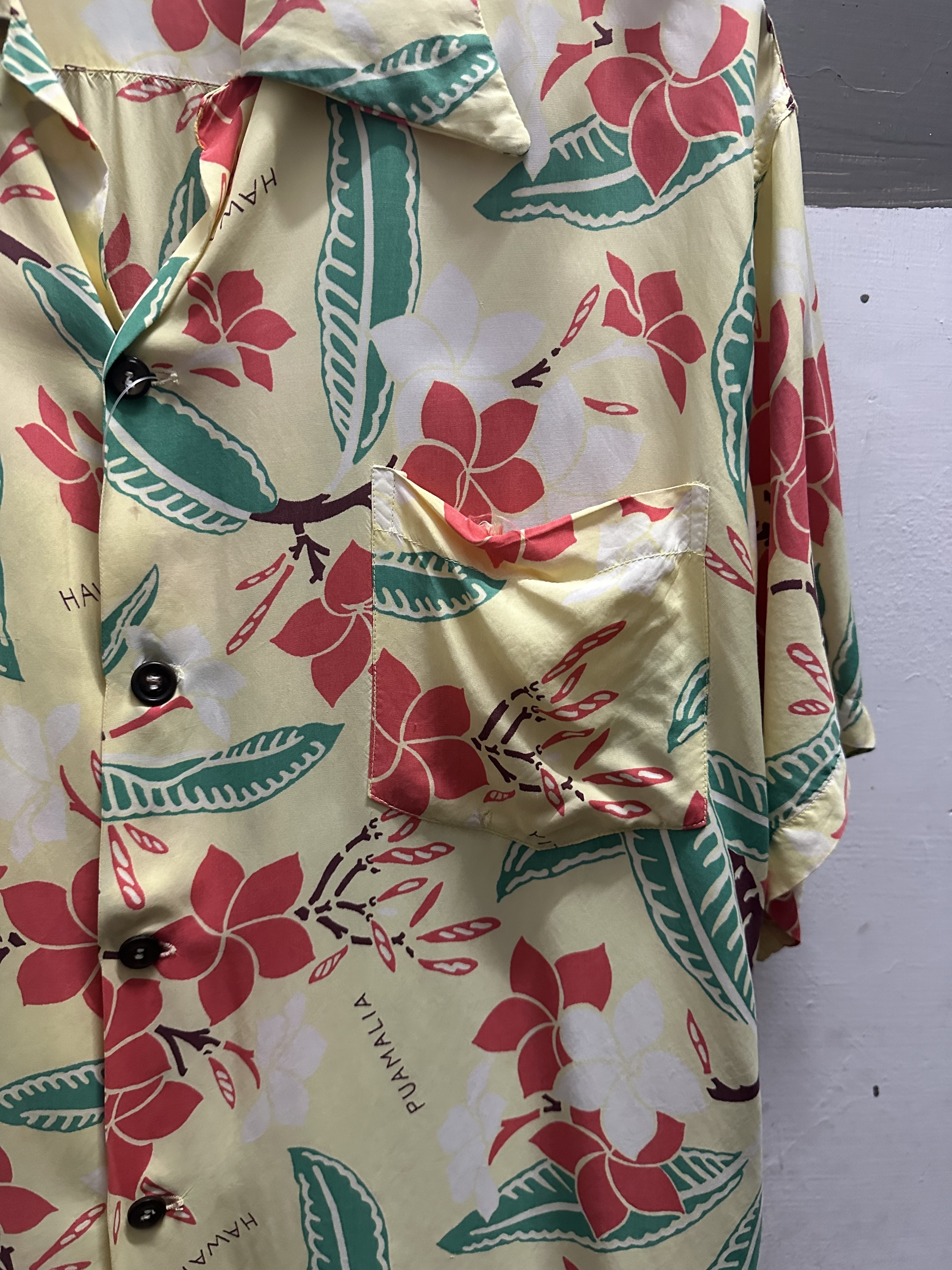 50’s Allover Pattern Rayon Hawaiian Shirt