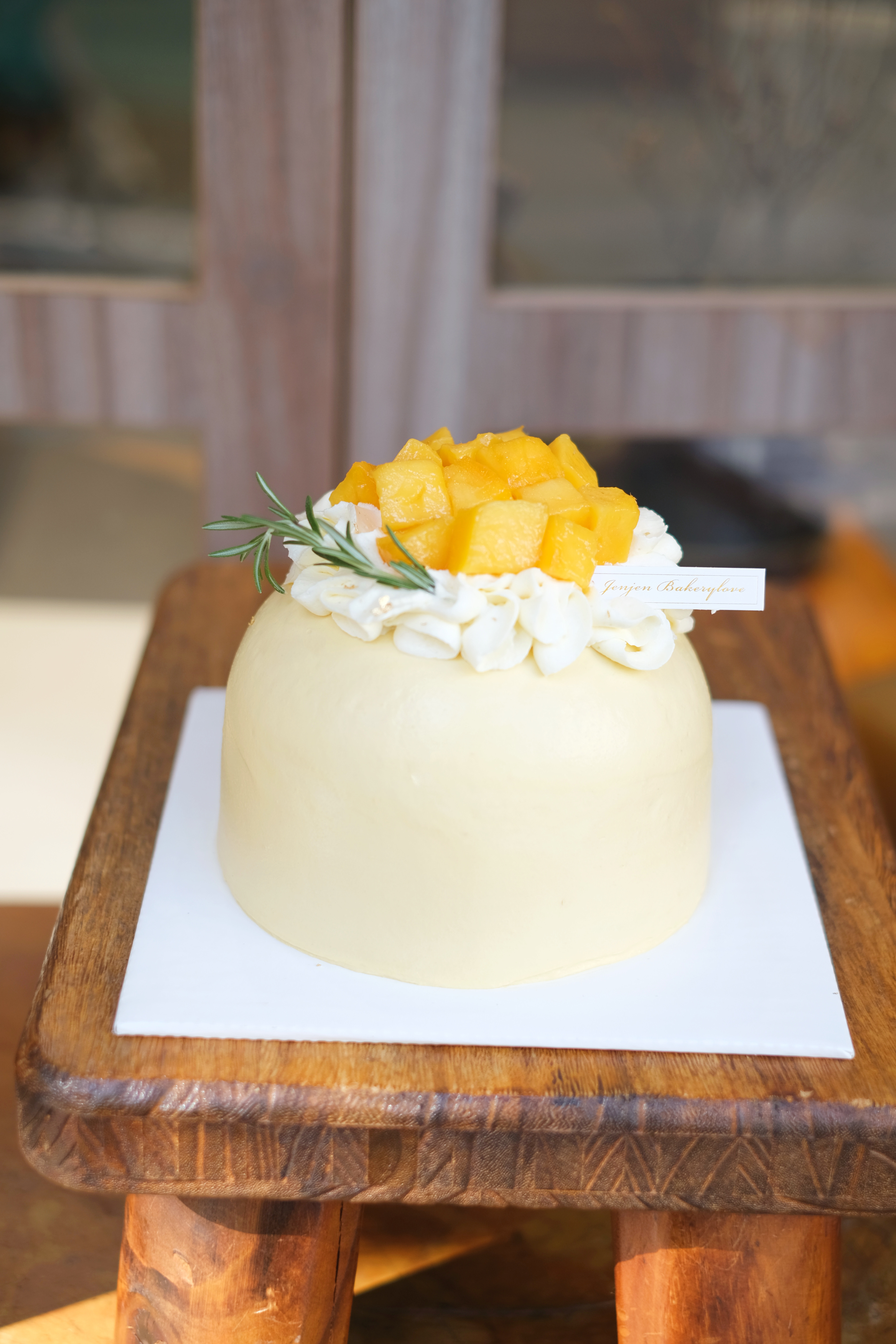 芒果糯米飯椰香蛋糕