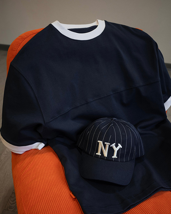 BASIC TEE WITH CONTRASTING RIBBED TRIMS - NAVY