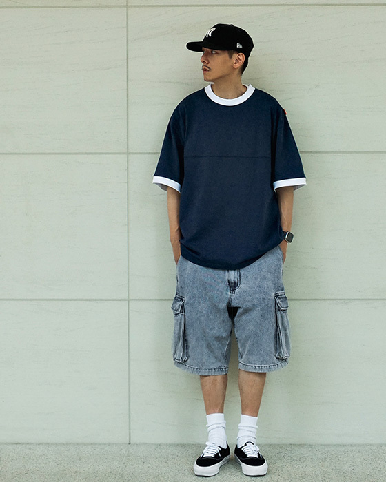BASIC TEE WITH CONTRASTING RIBBED TRIMS - NAVY