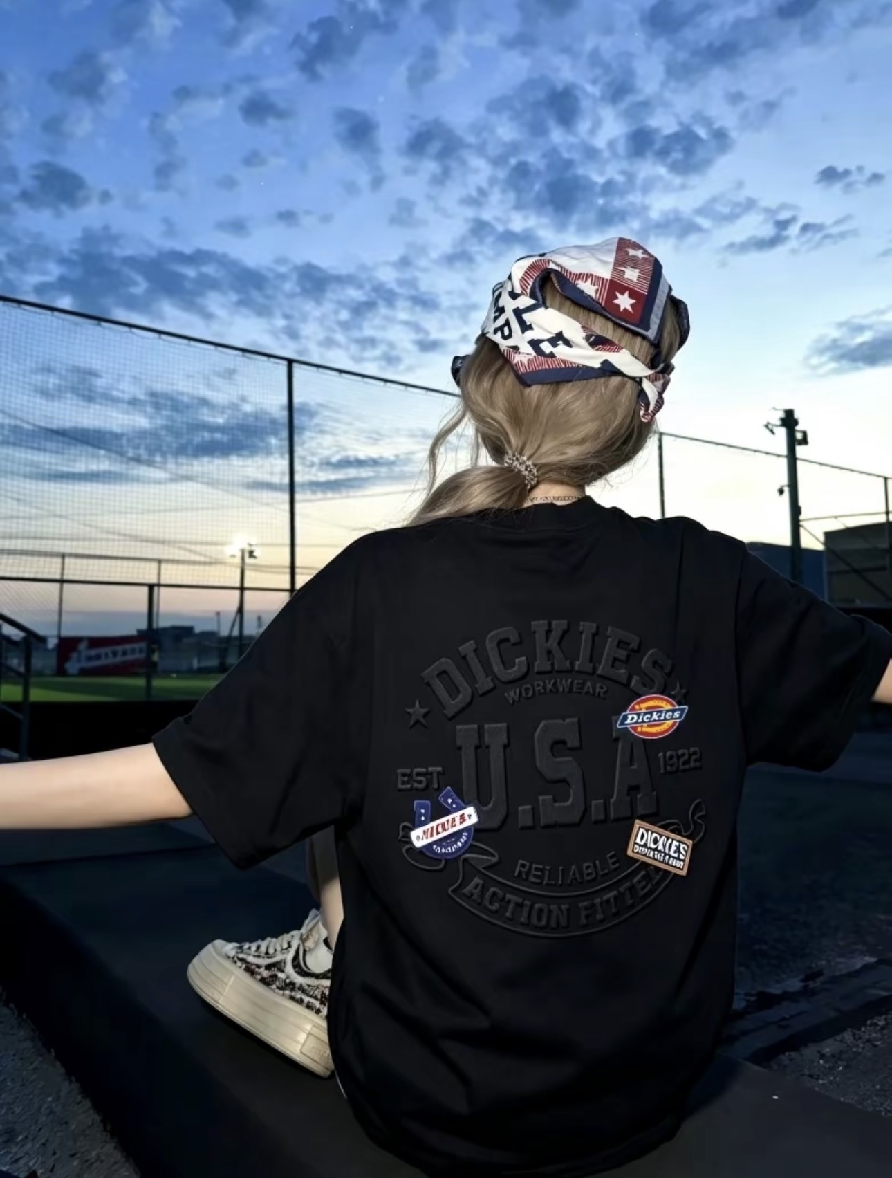 <現貨>Dickies 美式 經典 立體 鋼印 Logo 貼布 圖騰 短T 3色