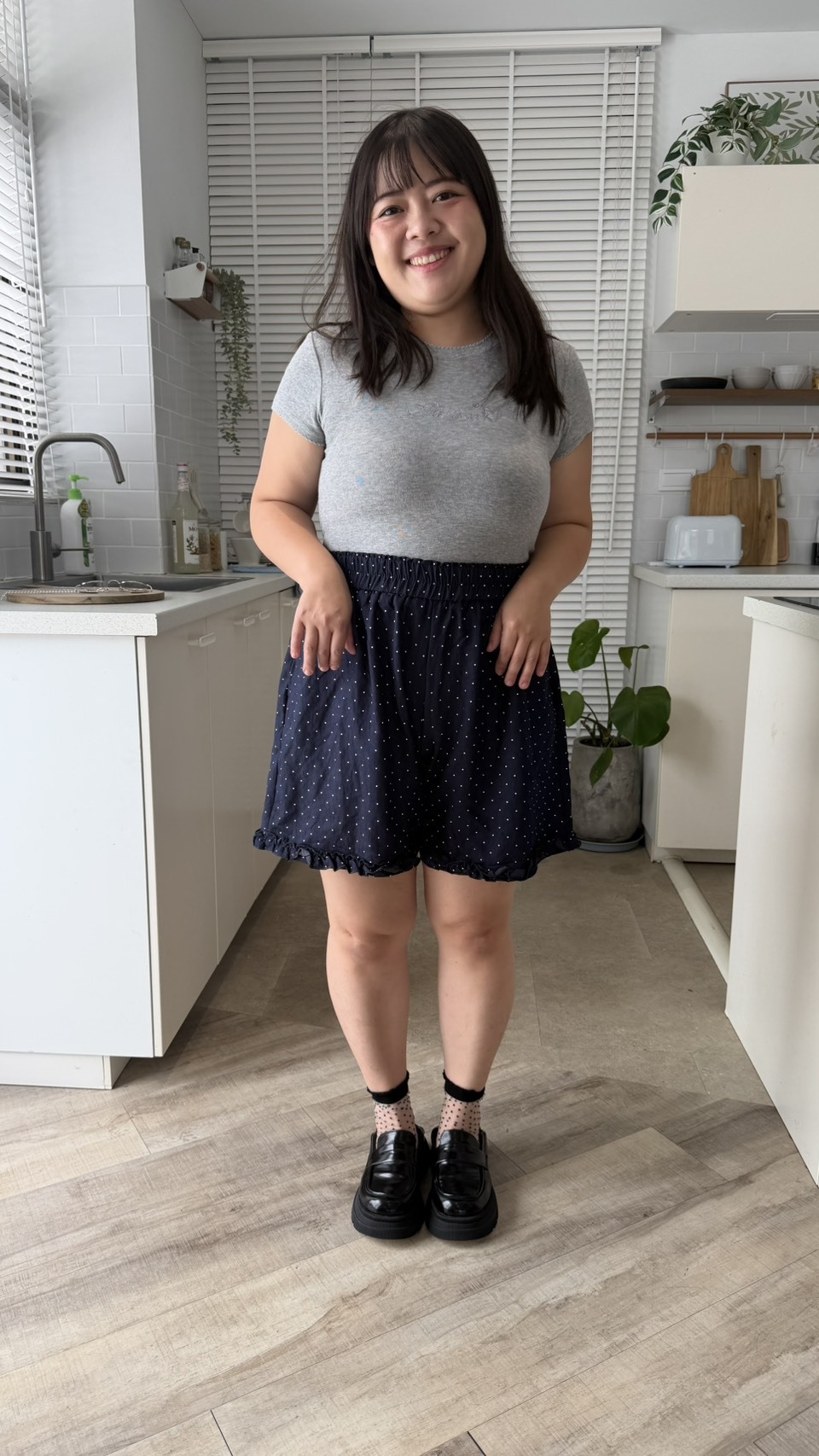 超舒服點點花邊褲(建議肉肉女生穿)