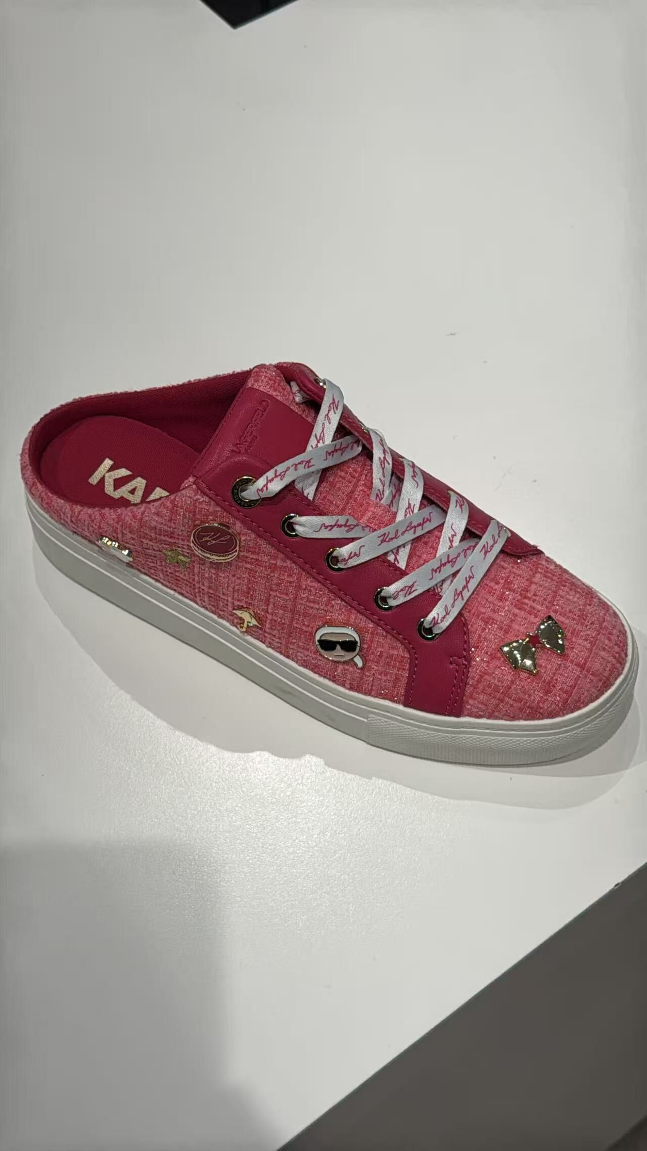 【預購】KARL LAGERFELD PARIS H071858 Cambria 女裝休閑鞋 (粉紅色)