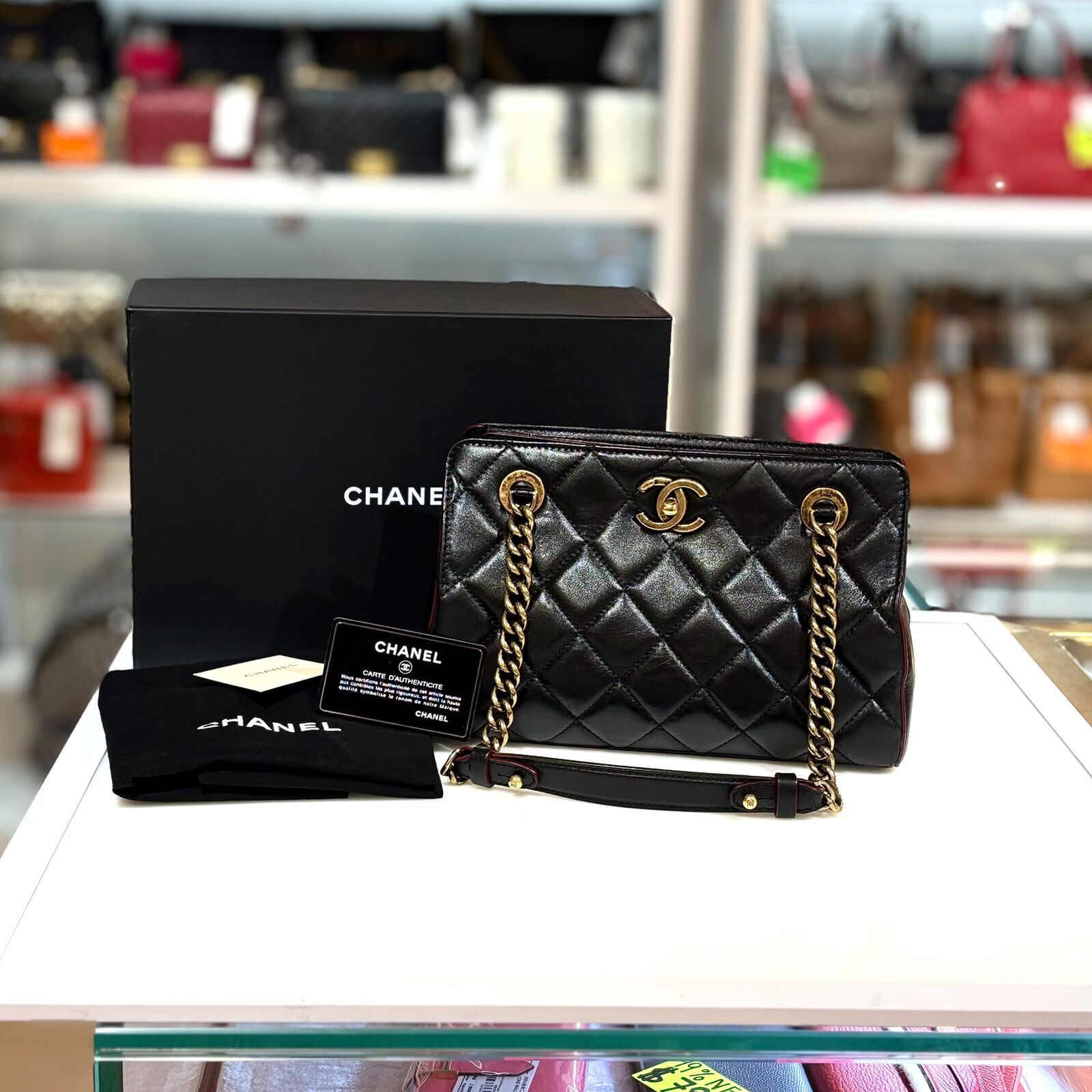 98%NEW二手CHANEL單肩包 牛奶包 孟買系列 黑色牛皮復古金扣 @17開 #香榭站正品