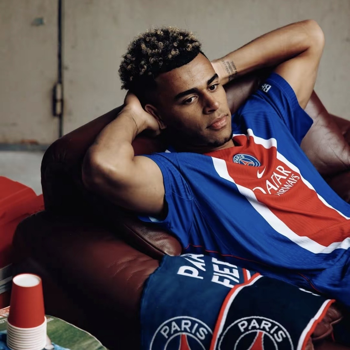 【代購】Nike Paris Saint-Germain 2026/27 主場球迷版 Dri-FIT 短袖足球衣