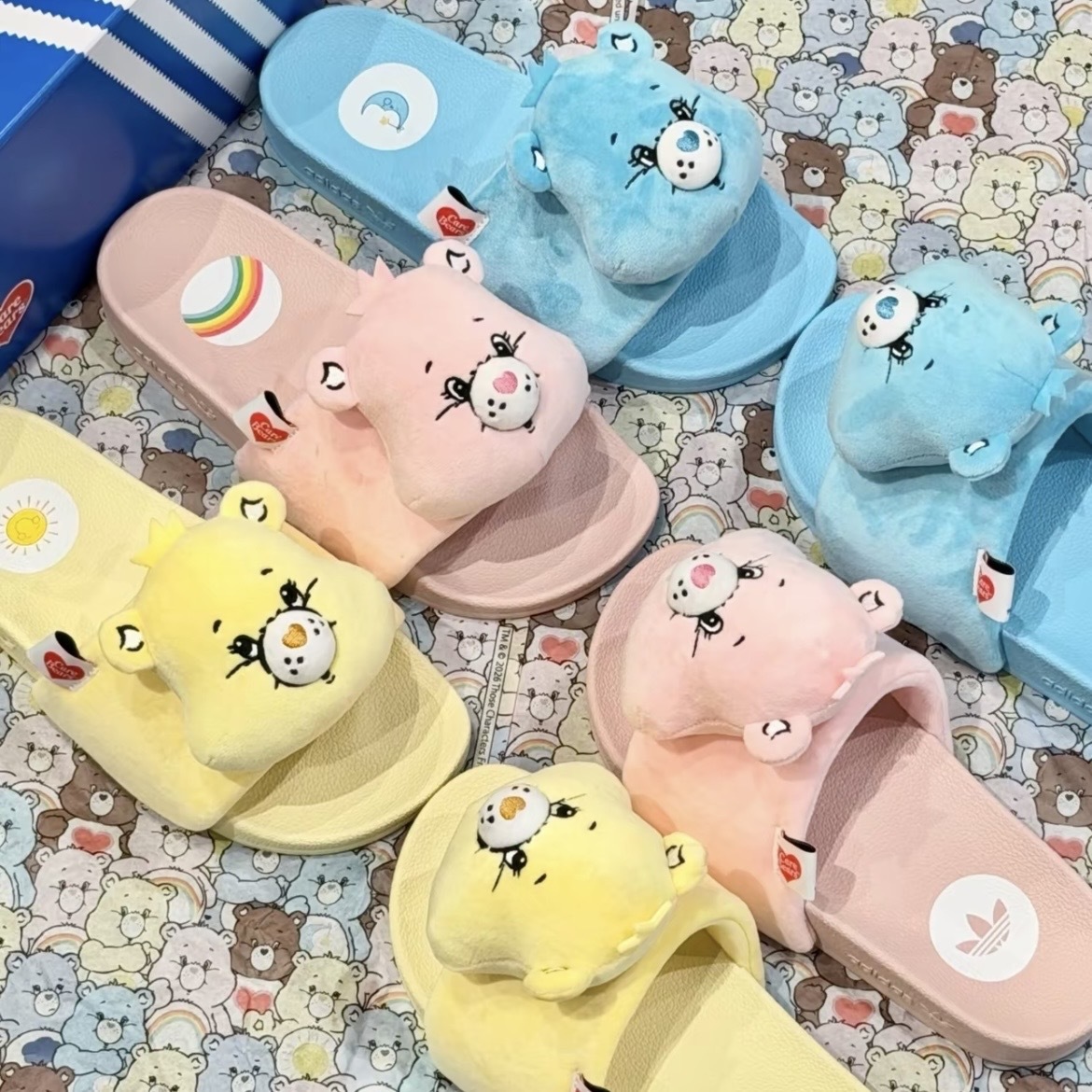 ADIDAS ORIGINALS X CARE BEARS 聯名款 一字拖 彩虹熊 三色 女鞋 KH9955/KH5557/KH9956