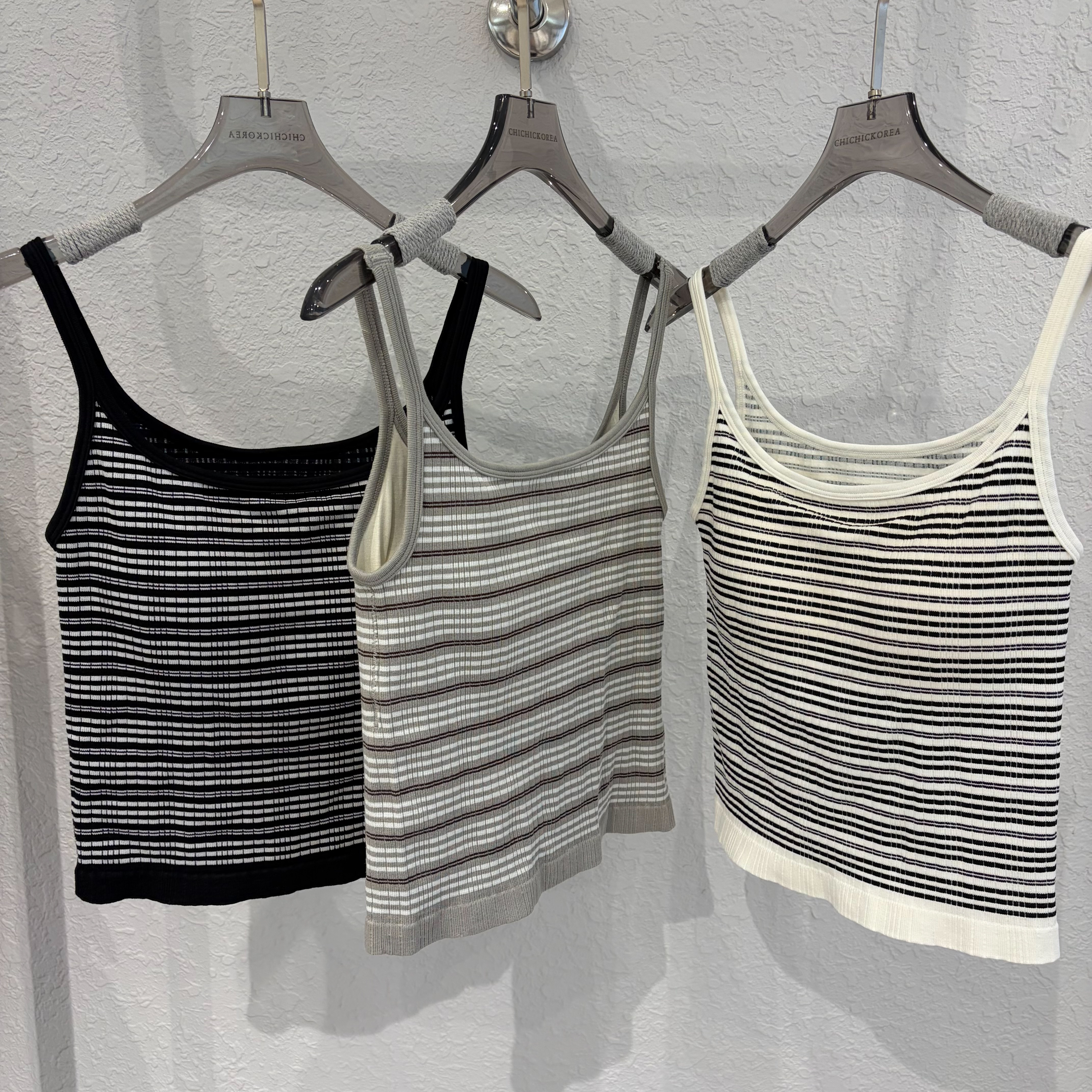 Q08條紋bra top(白/灰綠/黑，無折扣)