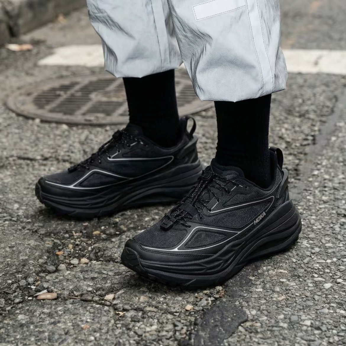 【代購】HOKA ONE ONE Stinson One7 越野跑鞋 男女同款 黑銀