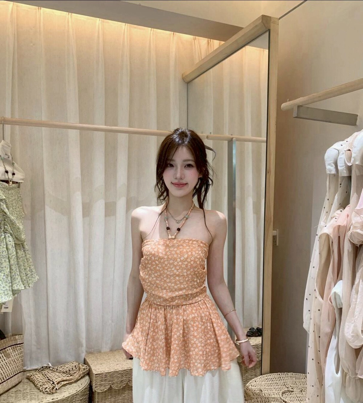 G6379-小碎花綁帶露背上衣