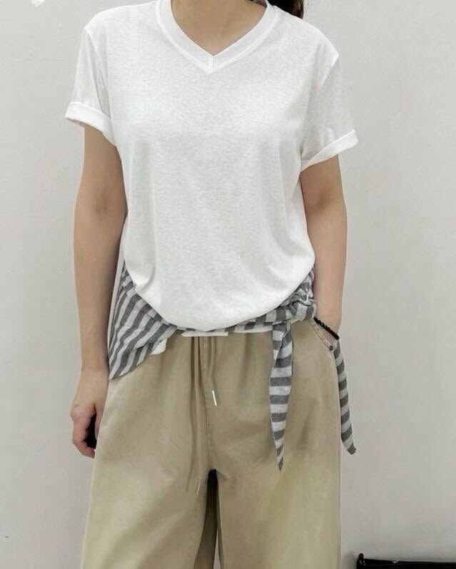 【小文青條紋披肩V領上衣】（現貨）