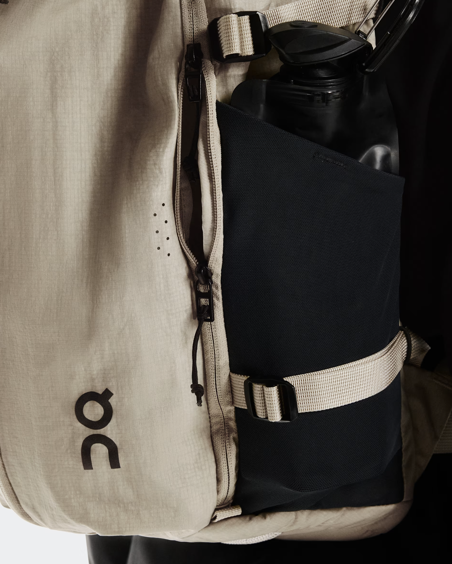 On Speed Pack 30L | Sand