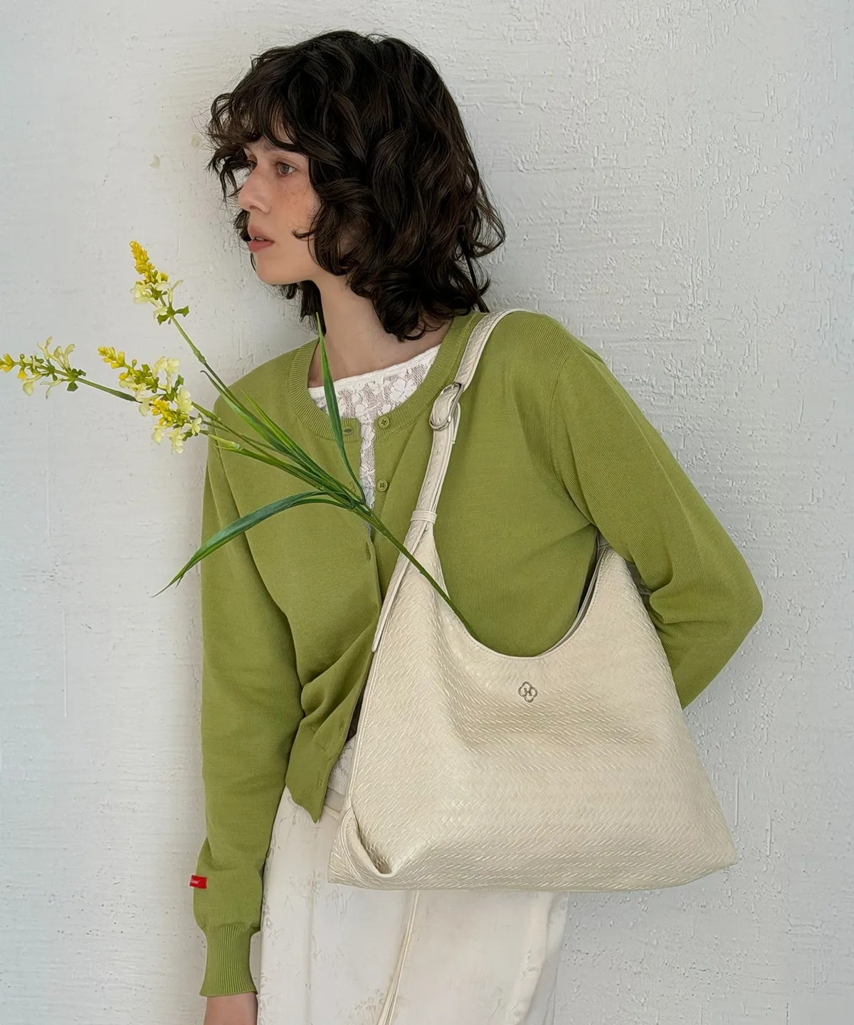 HEEARI Ivy Weaving Shoulder Bag
