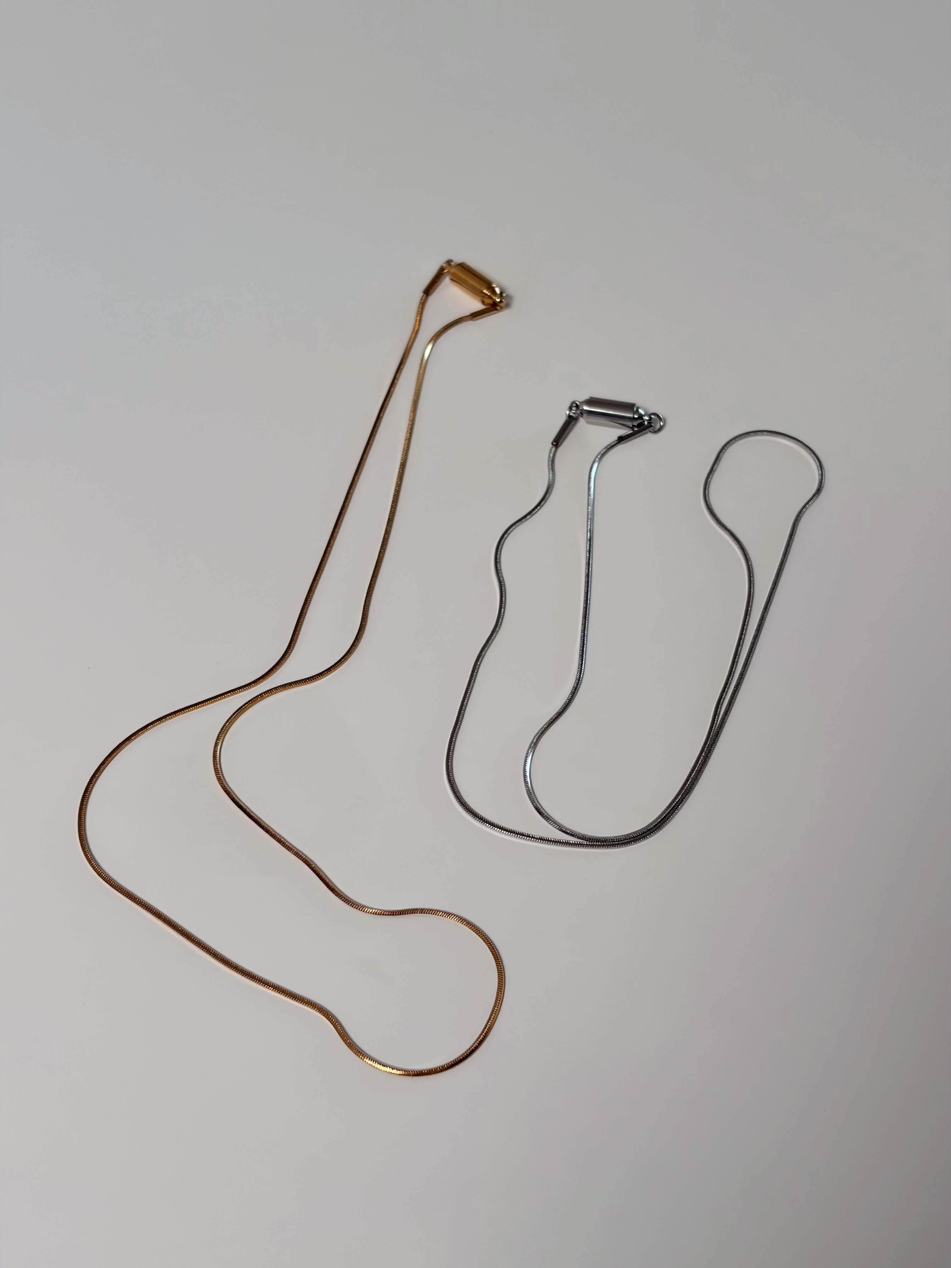 SS magnet snake chain necklace